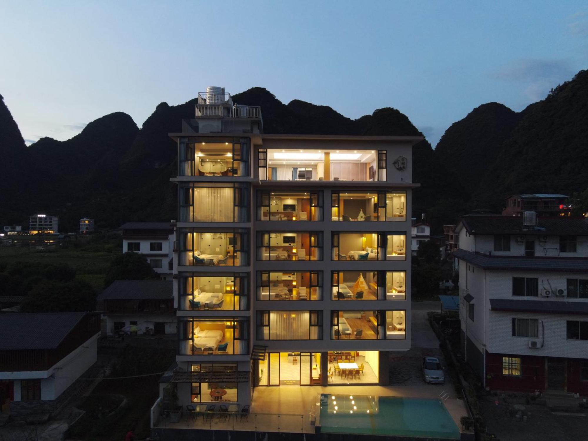 Yangshuo Fortune Lake Inn- One Way Free Pick Up From Airport Or Ts Over 3 Nights Екстер'єр фото