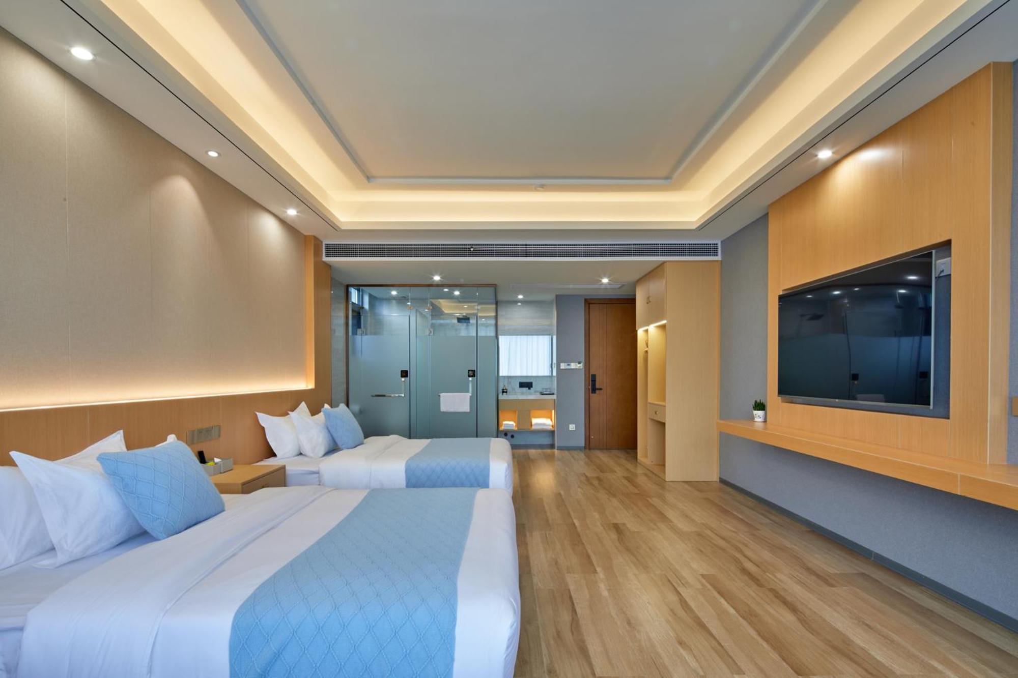 Yangshuo Fortune Lake Inn- One Way Free Pick Up From Airport Or Ts Over 3 Nights Екстер'єр фото