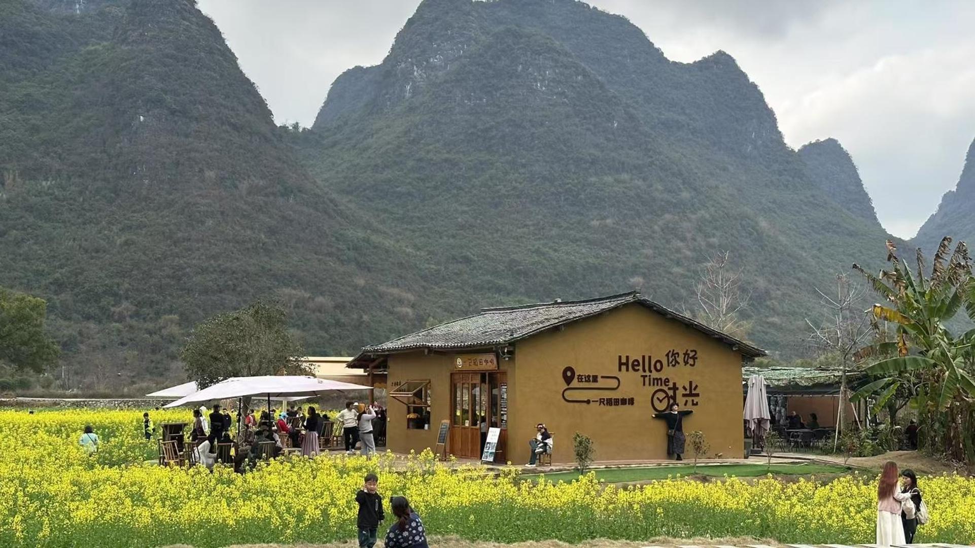 Yangshuo Fortune Lake Inn- One Way Free Pick Up From Airport Or Ts Over 3 Nights Екстер'єр фото